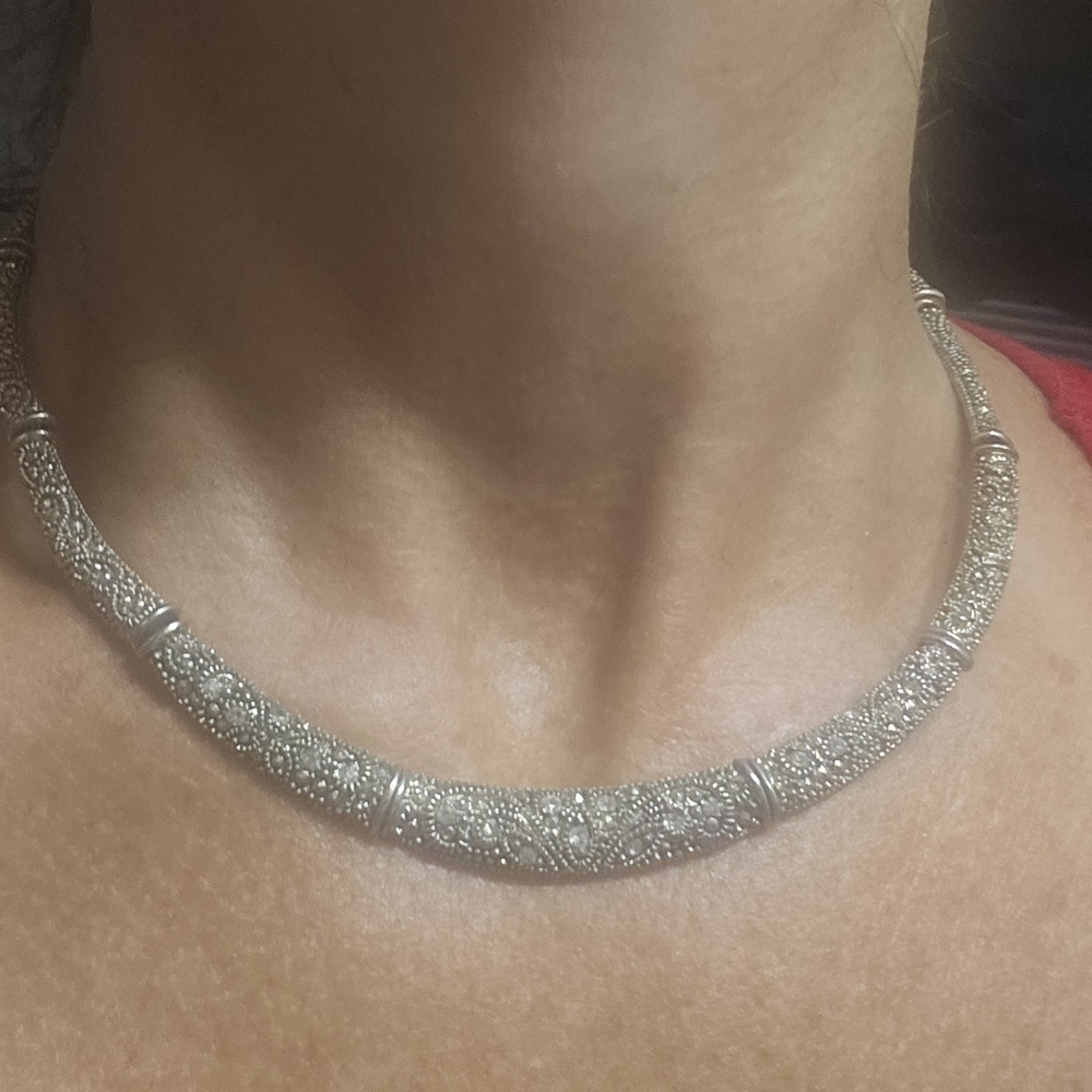 CRYSTAL 🩷 NECKLACE
